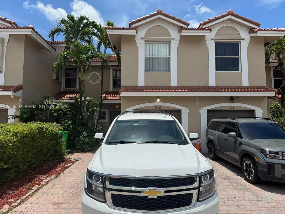 9064 NW 54th St #9064 Sunrise, FL 33351