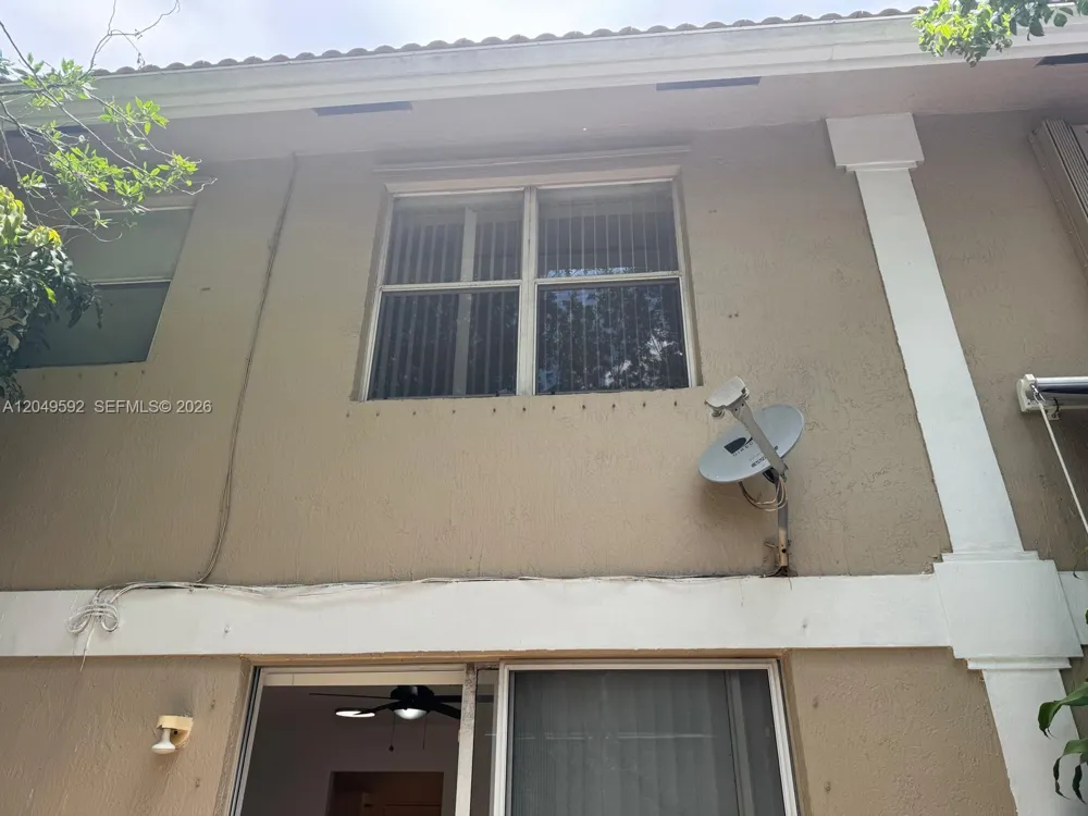 9064 NW 54th St #9064 Sunrise, FL 33351
