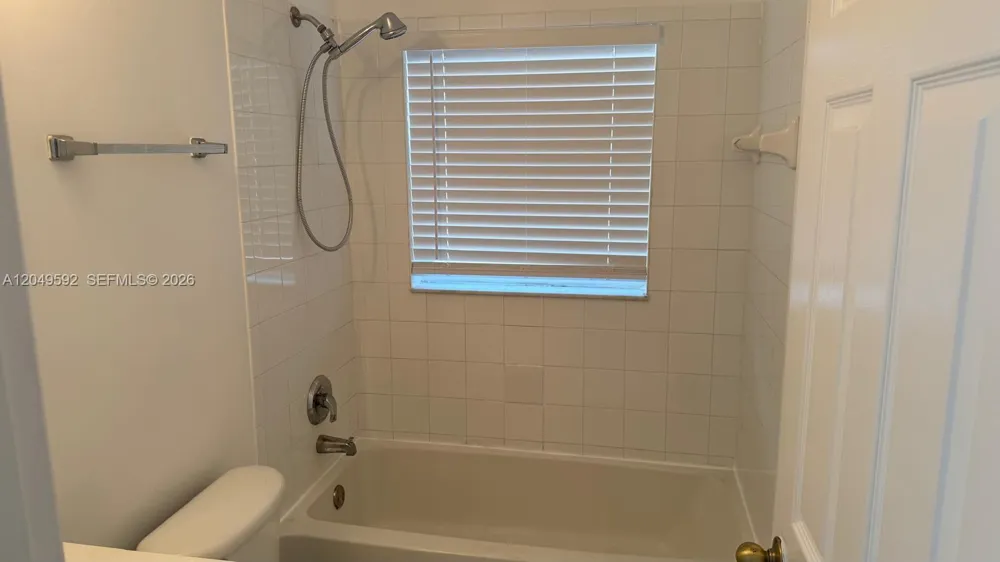 9064 NW 54th St #9064 Sunrise, FL 33351