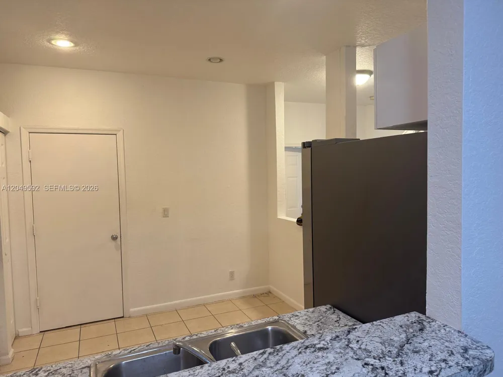 9064 NW 54th St #9064 Sunrise, FL 33351