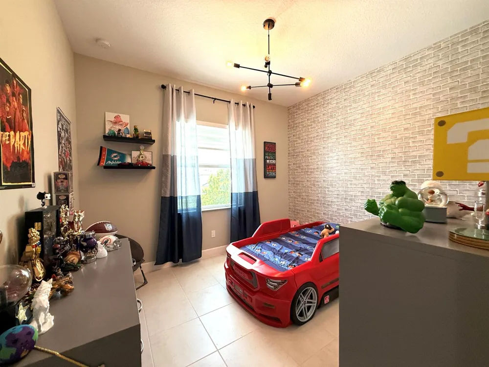 4631 Canopy Grove Drive Westlake, FL 33470