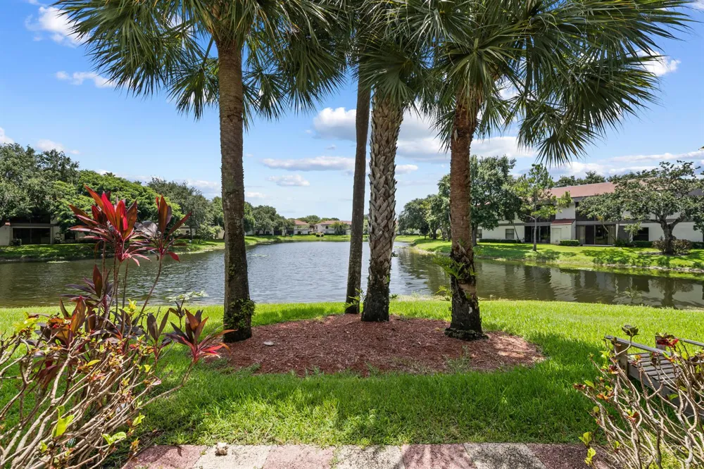 4586 Carambola Circle S #27217 Coconut Creek, FL 33066