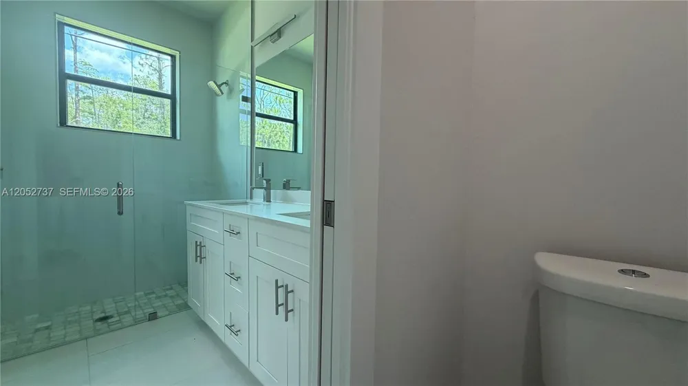 4518 6th ave se Naples, FL 34117