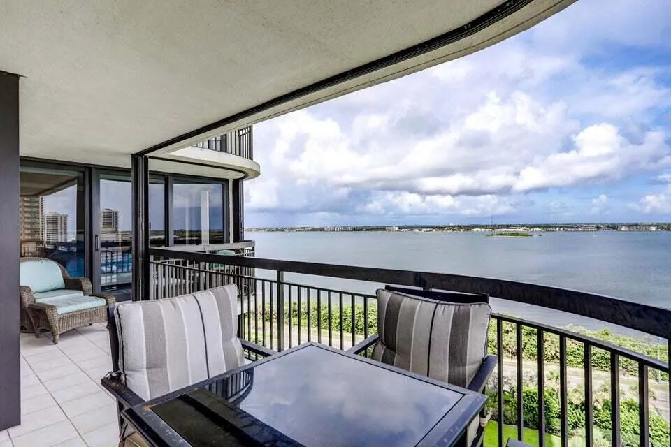 5380 Ocean Drive #11j Riviera Beach, FL 33404