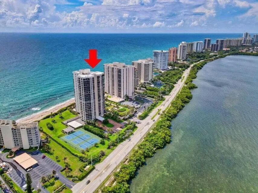 5380 Ocean Drive #11j Riviera Beach, FL 33404