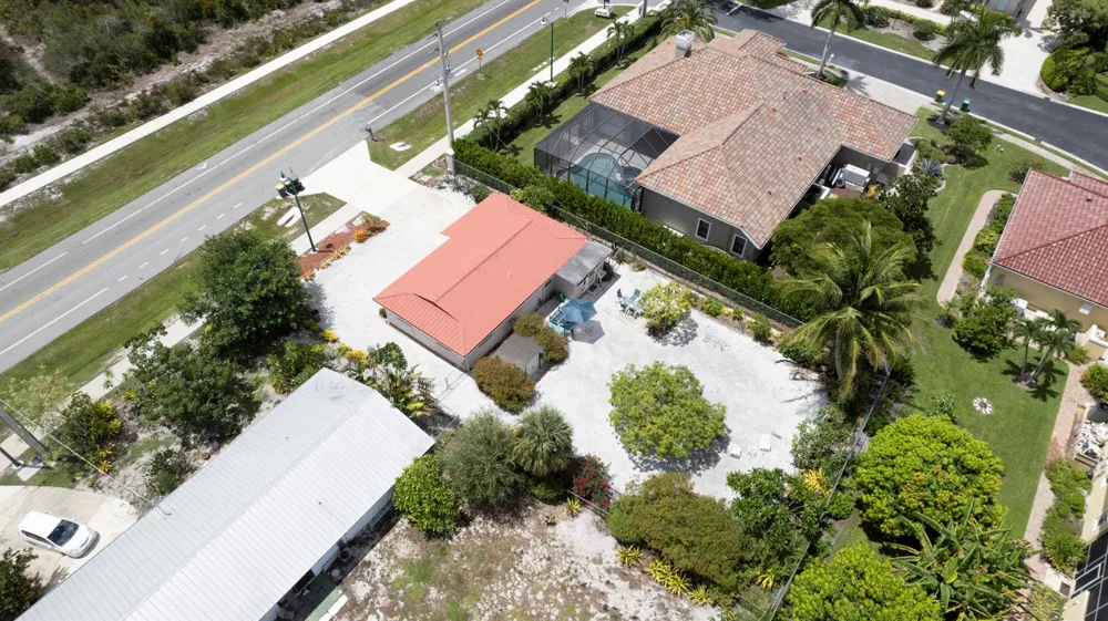 2191 THOMASSON DRIVE Naples, FL 34112