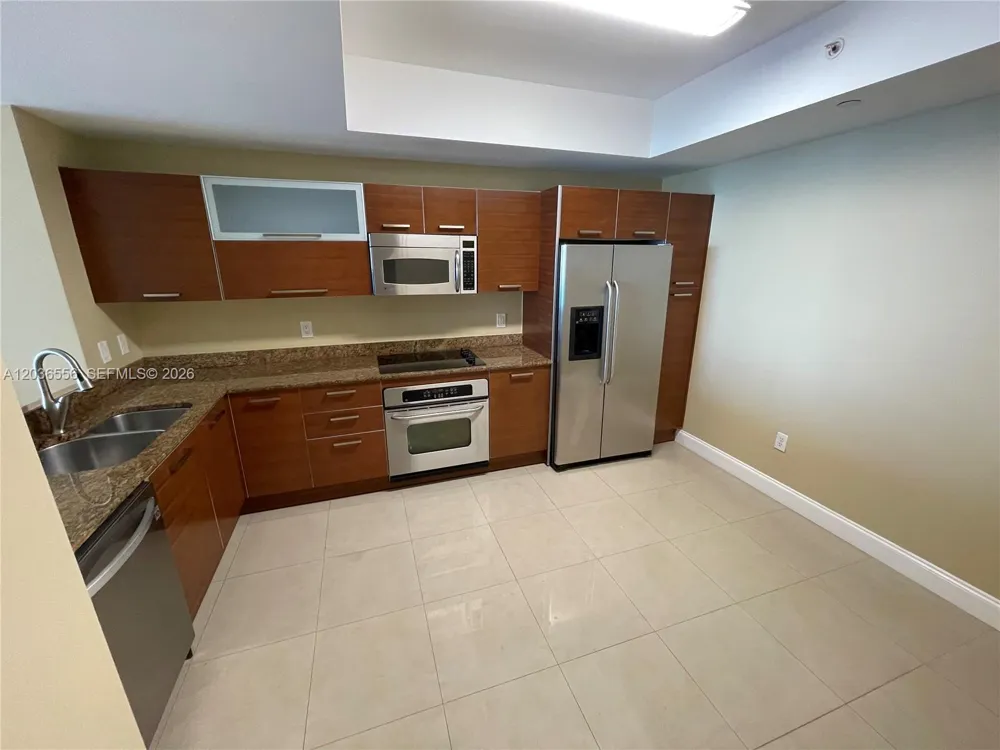 3330 NE 190th St #1312 Aventura, FL 33180