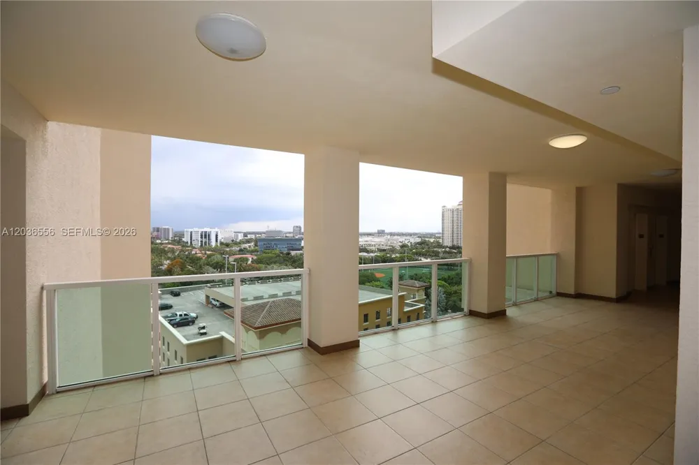 3330 NE 190th St #1312 Aventura, FL 33180
