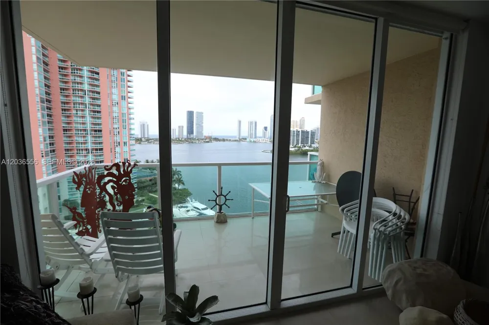3330 NE 190th St #1312 Aventura, FL 33180
