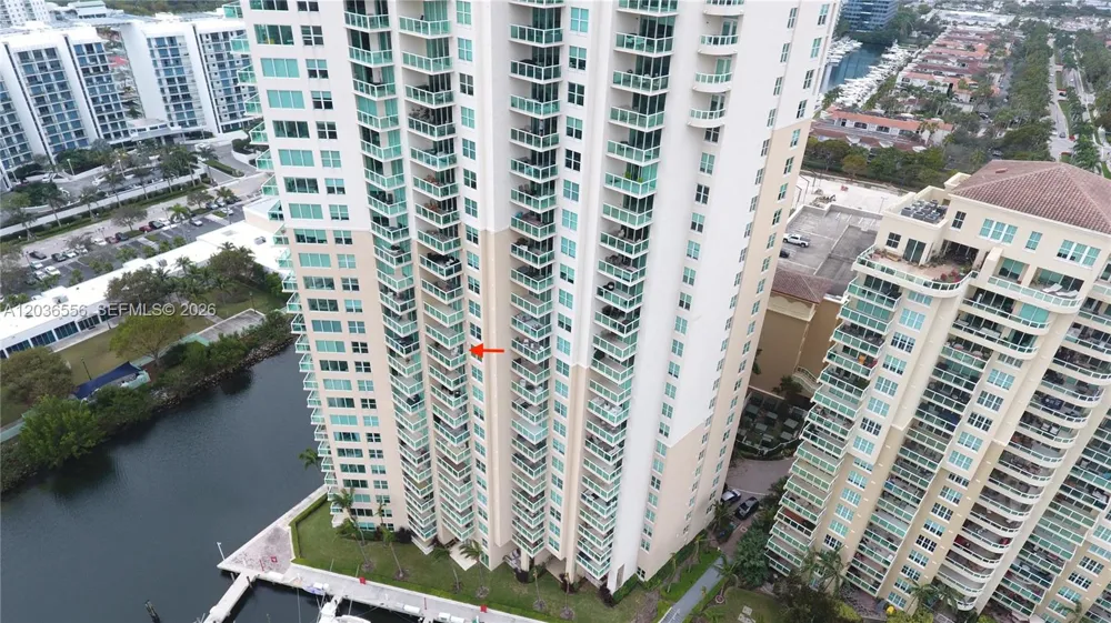 3330 NE 190th St #1312 Aventura, FL 33180