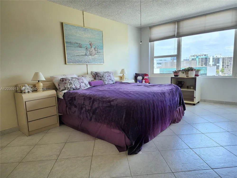 3505 S Ocean Dr #705 Hollywood, FL 33019