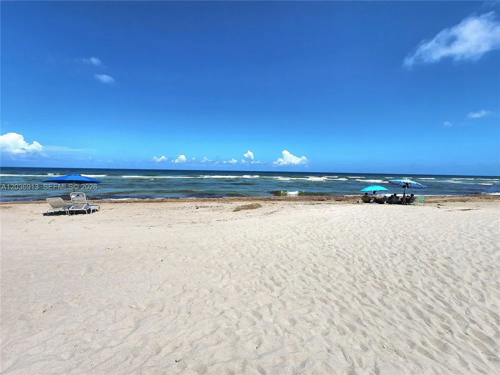3505 S Ocean Dr #705 Hollywood, FL 33019