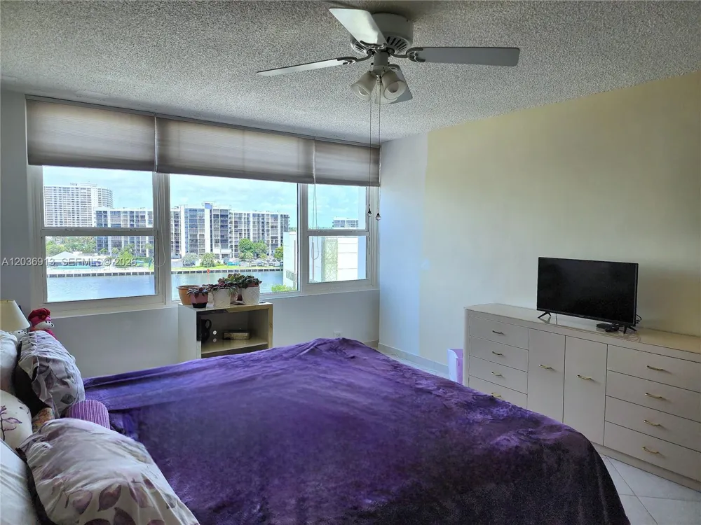 3505 S Ocean Dr #705 Hollywood, FL 33019
