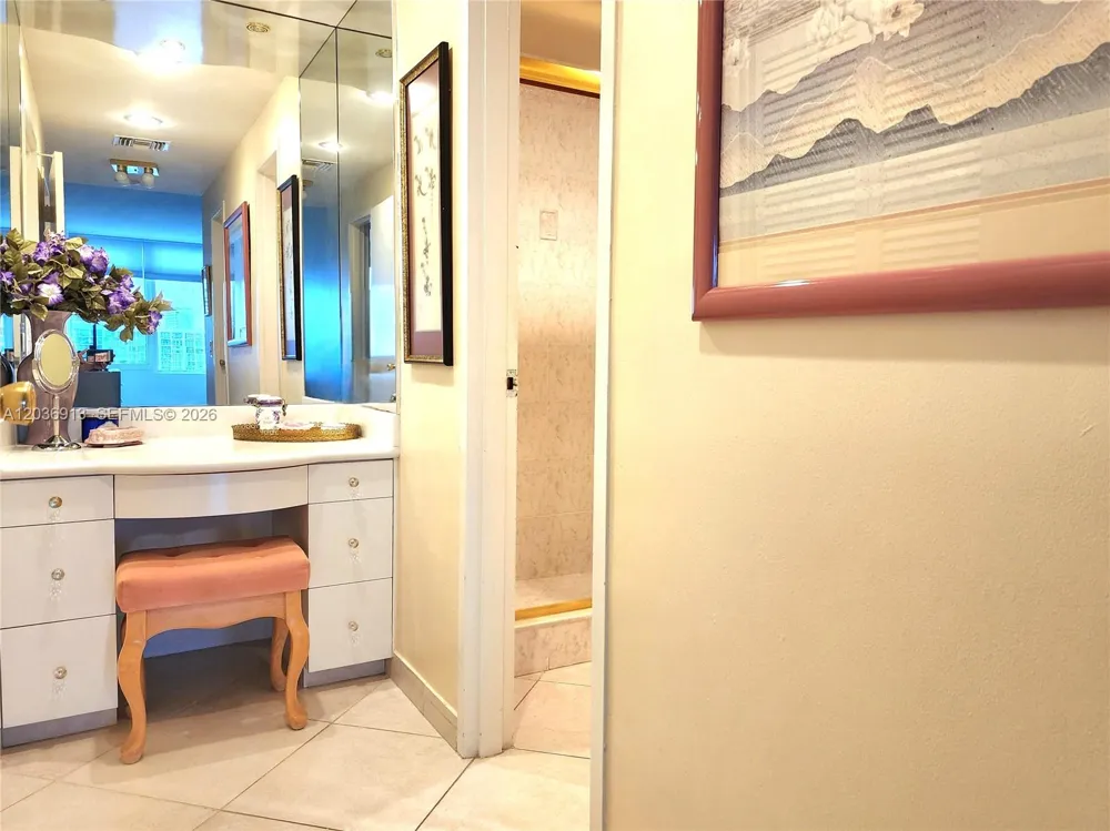 3505 S Ocean Dr #705 Hollywood, FL 33019