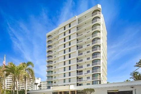 2917 S Ocean Boulevard #405