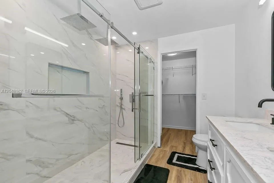 4941 SW 32nd Ter Dania Beach, FL 33312