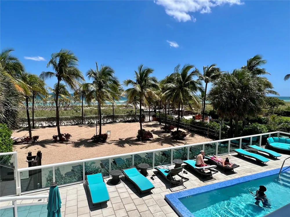 9172 Collins Ave #214 Surfside, FL 33154
