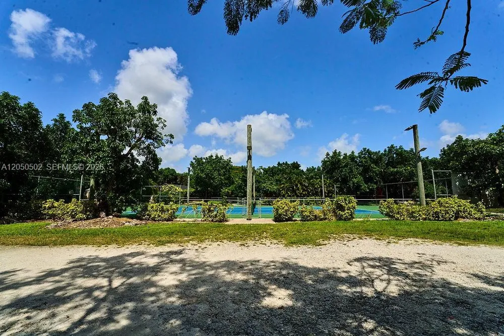 21601 SW 154th Ave Miami, FL 33170
