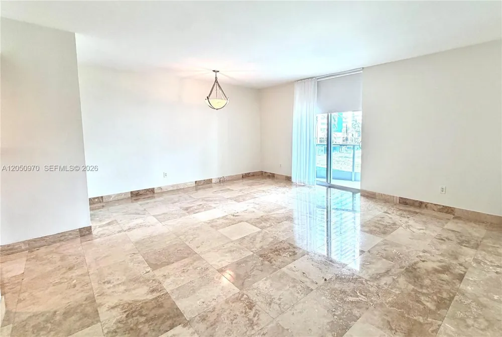 1331 Brickell Bay Dr #201 Miami, FL 33131