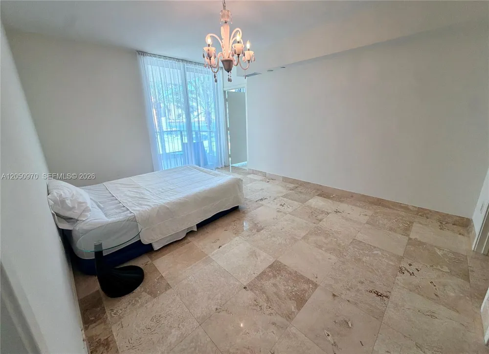 1331 Brickell Bay Dr #201 Miami, FL 33131