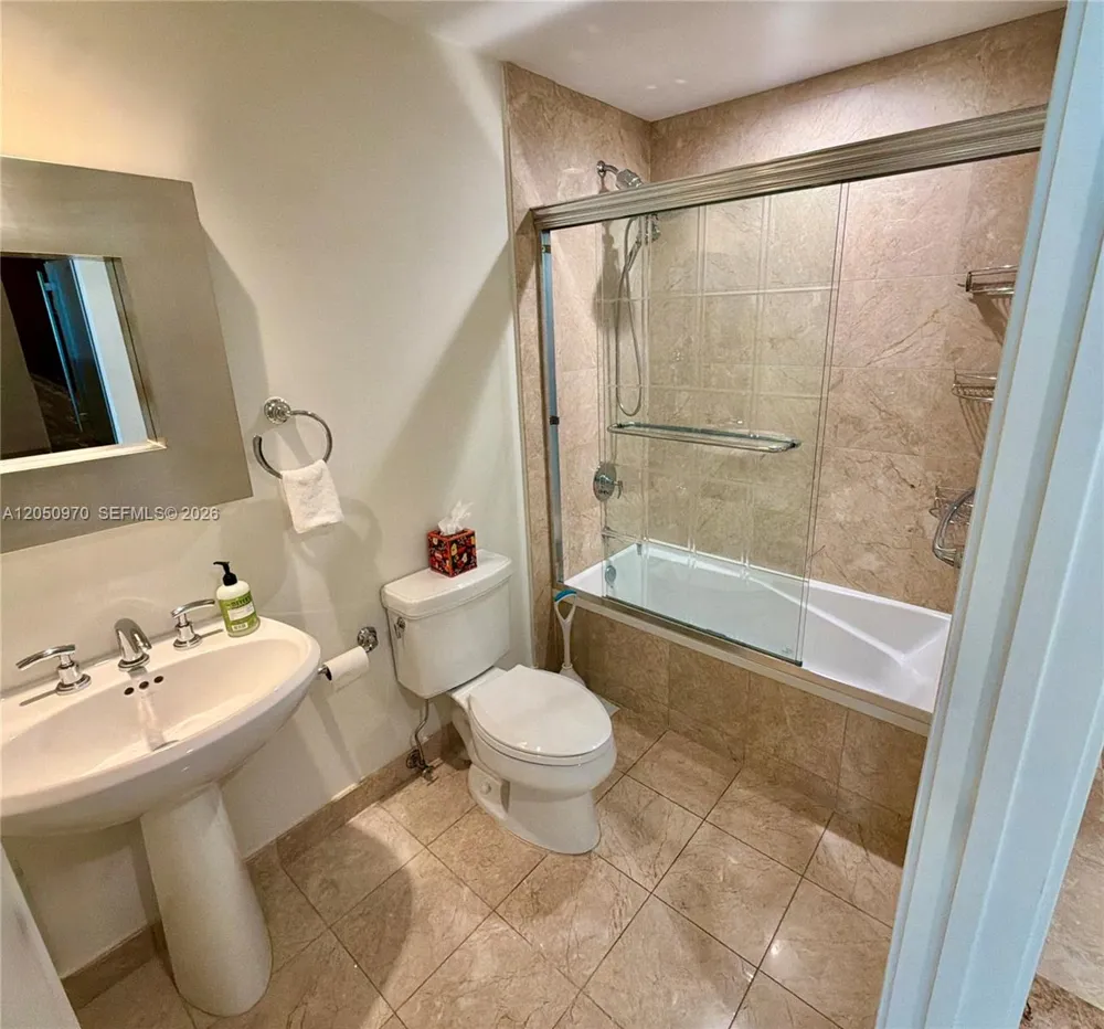 1331 Brickell Bay Dr #201 Miami, FL 33131