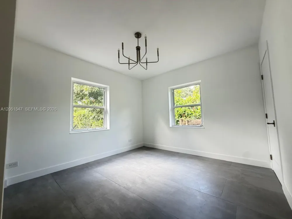859 NE 115th St Biscayne Park, FL 33161