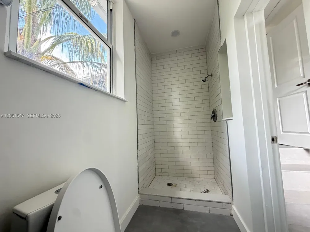859 NE 115th St Biscayne Park, FL 33161