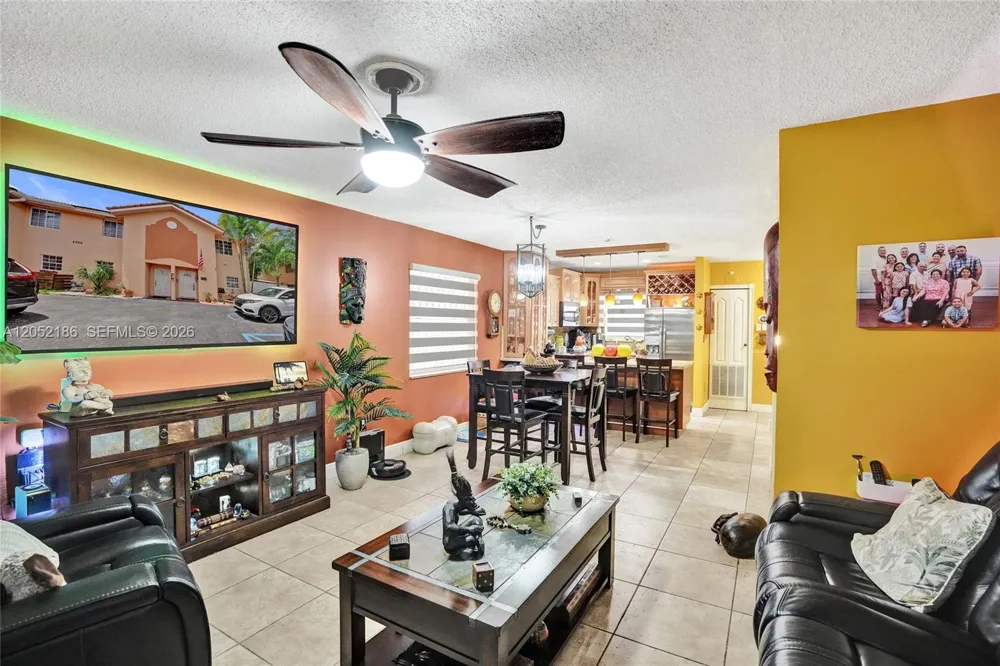 2359 W 74th St #1-104 Hialeah, FL 33016