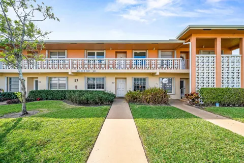 1640 NW 19TH TERRACE #203