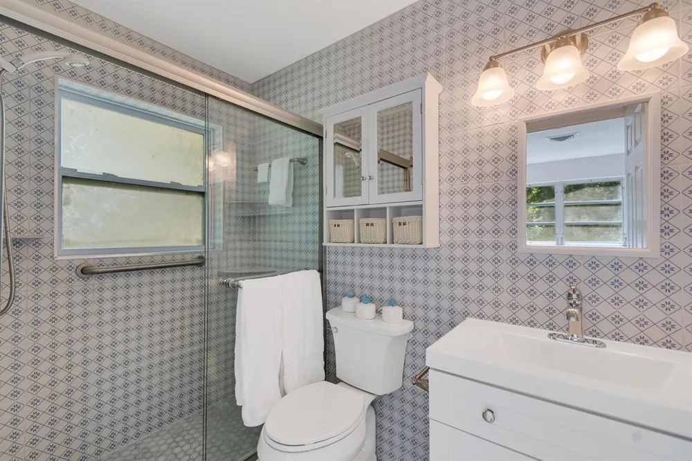 5605 38TH STREET Vero Beach, FL 32966