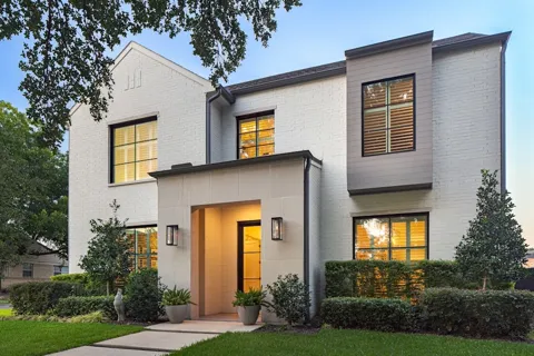 7626 Kaywood Drive