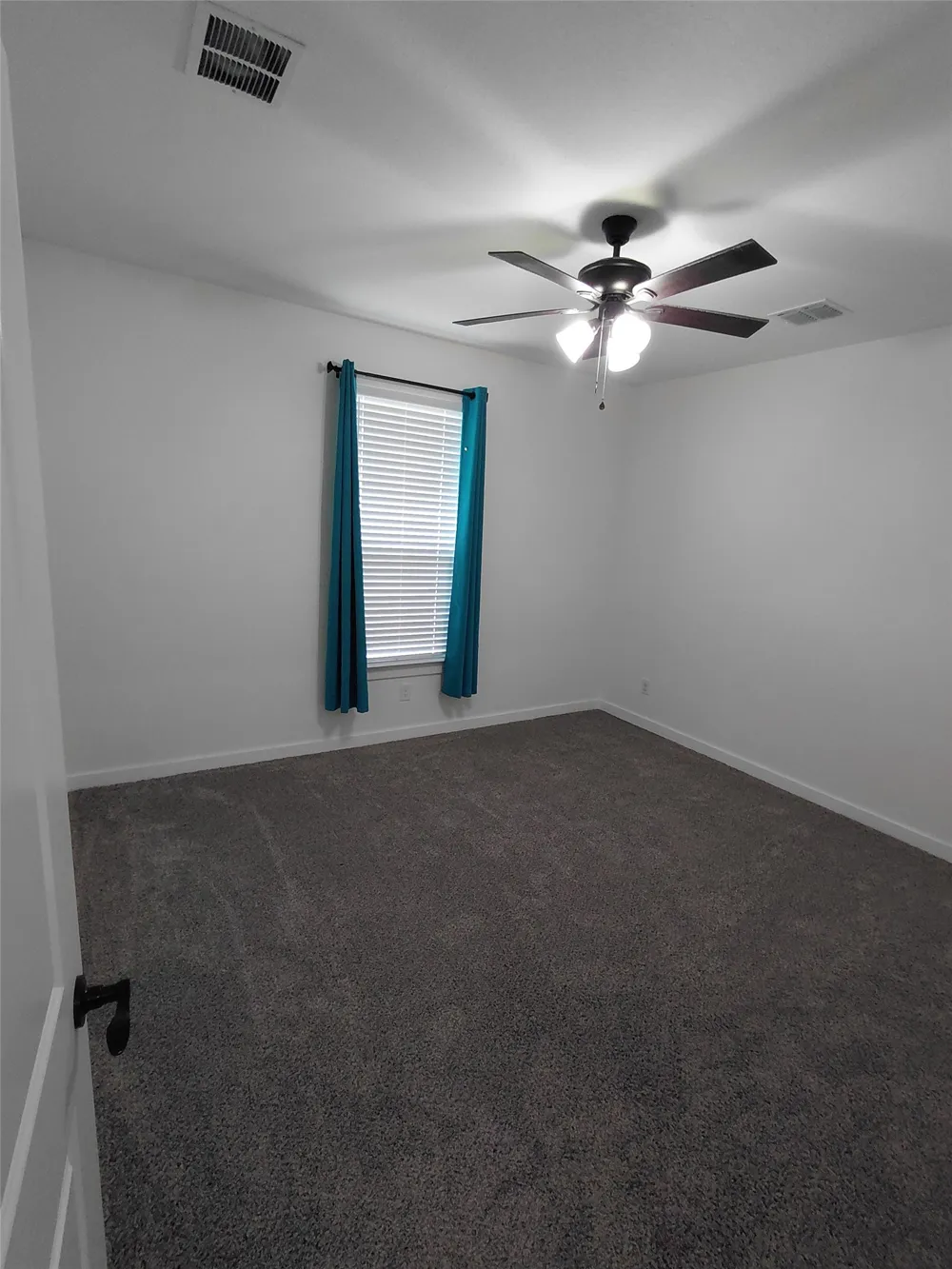 604 E 4th Street Muenster, TX 76252