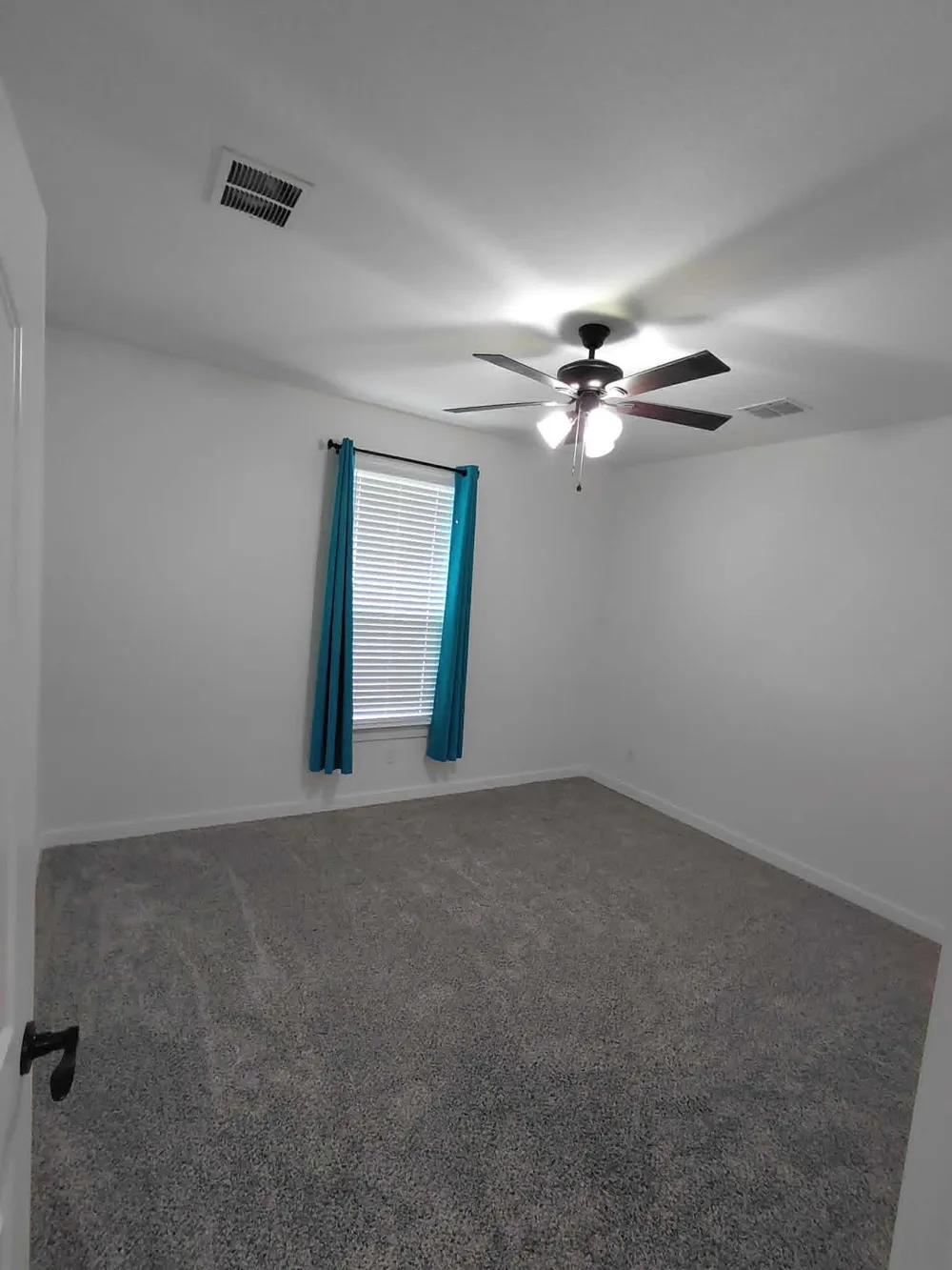 604 E 4th Street Muenster, TX 76252