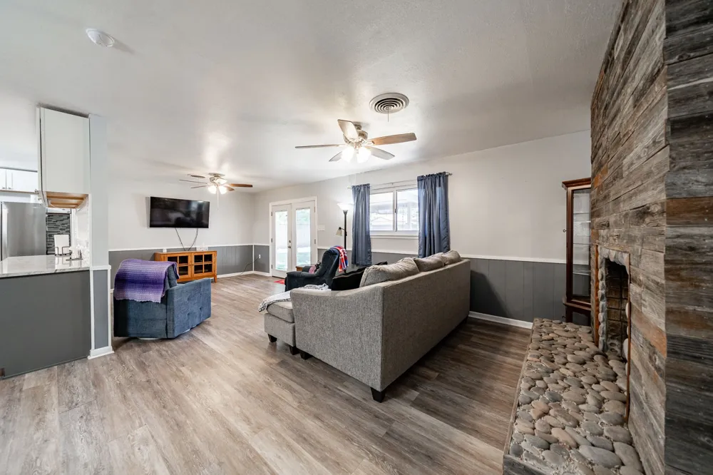 4350 MARY LOU Abilene, TX 79606