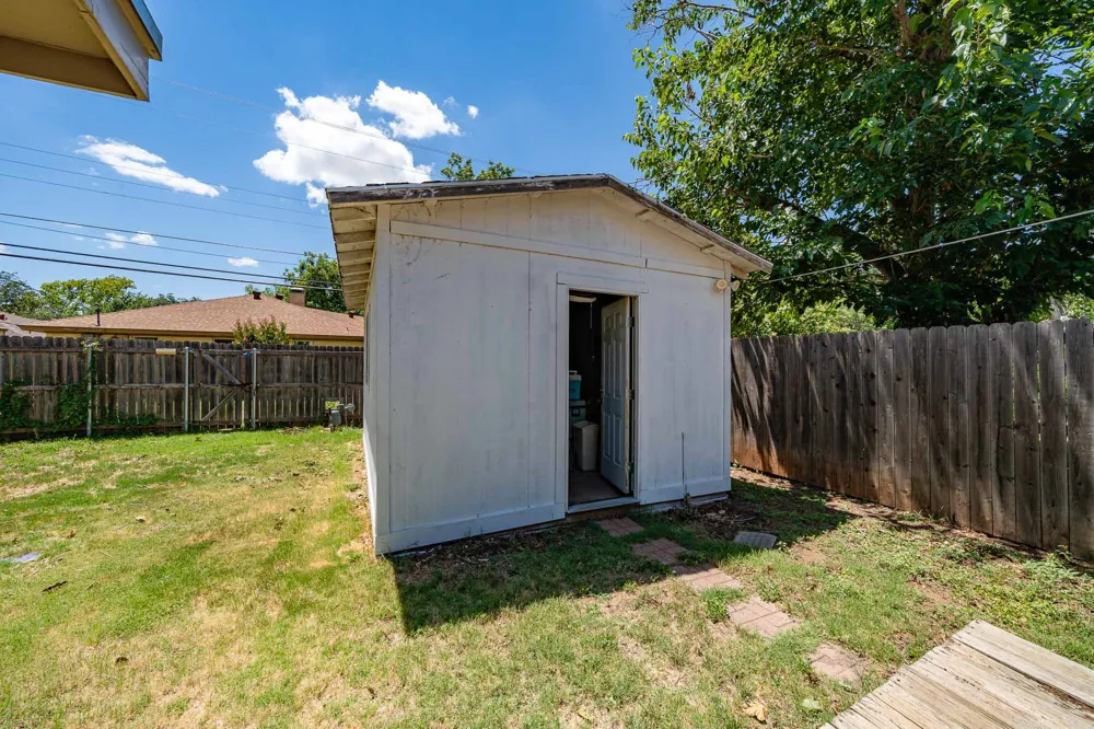 4350 MARY LOU Abilene, TX 79606