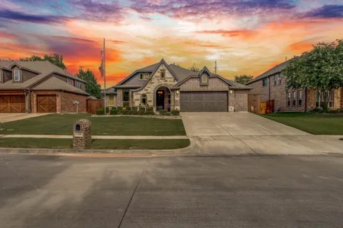 114 Lyndhurst Drive