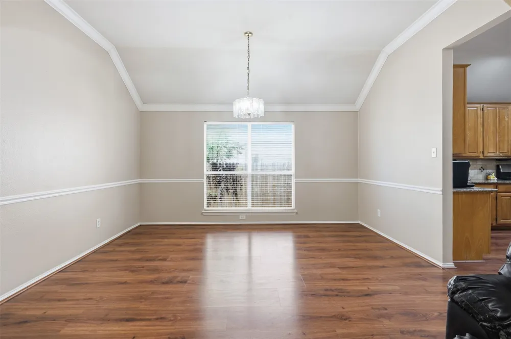 4013 Azalea Drive Haltom City, TX 76137