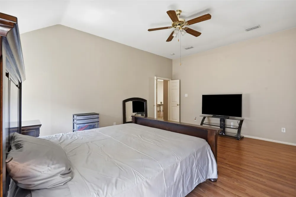 4013 Azalea Drive Haltom City, TX 76137