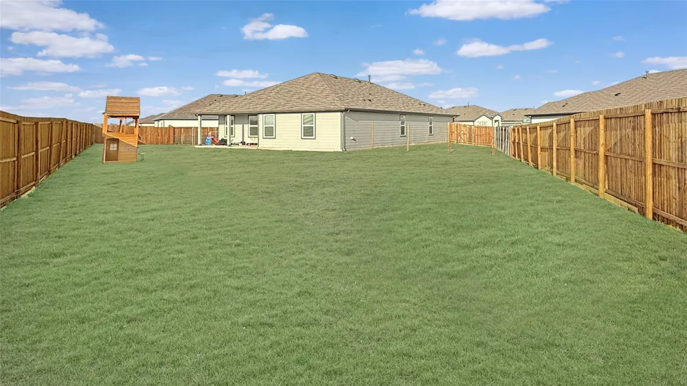 1310 Sideboard Drive Nevada, TX 75173
