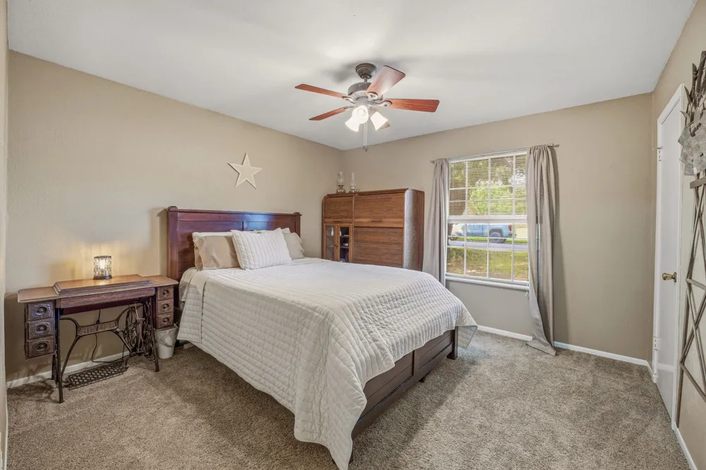 1335 Lydia Street Stephenville, TX 76401