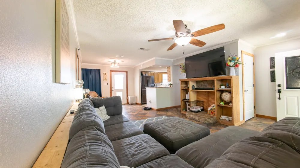 109 S Shaw Street Tom Bean, TX 75489