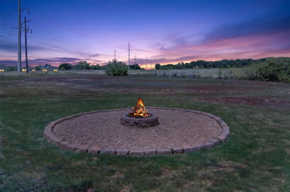 7206 Treaty Oaks Boulevard Granbury, TX 76048