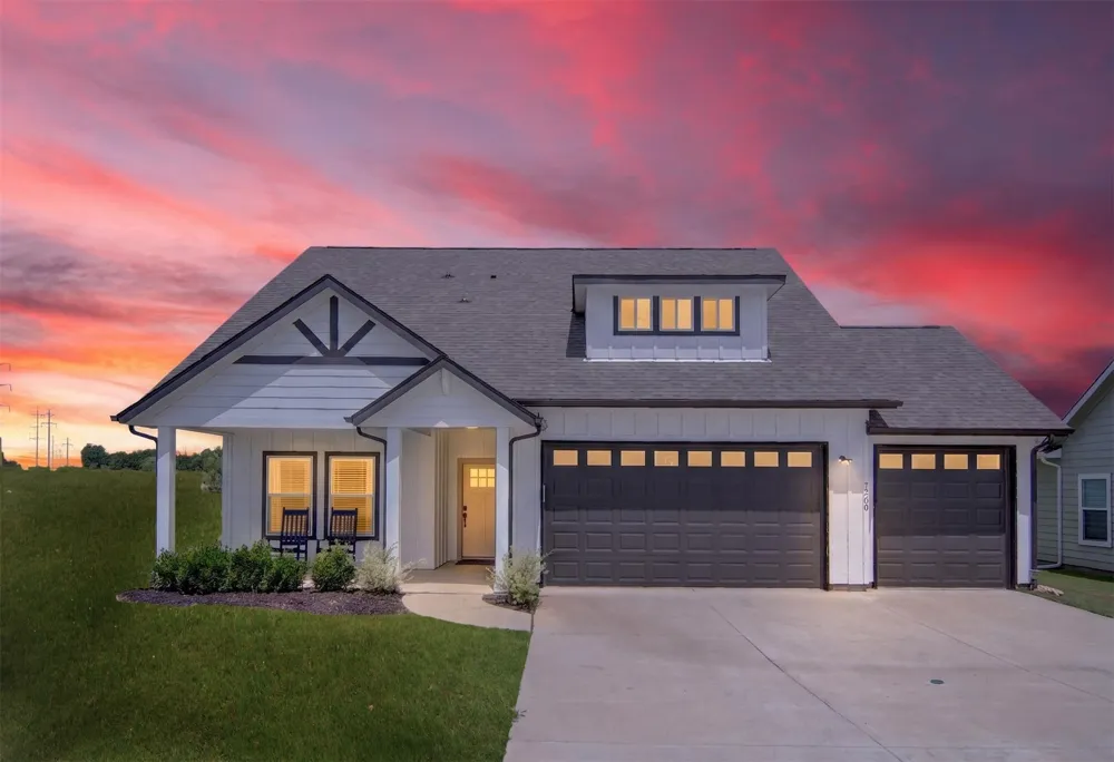 7206 Treaty Oaks Boulevard Granbury, TX 76048