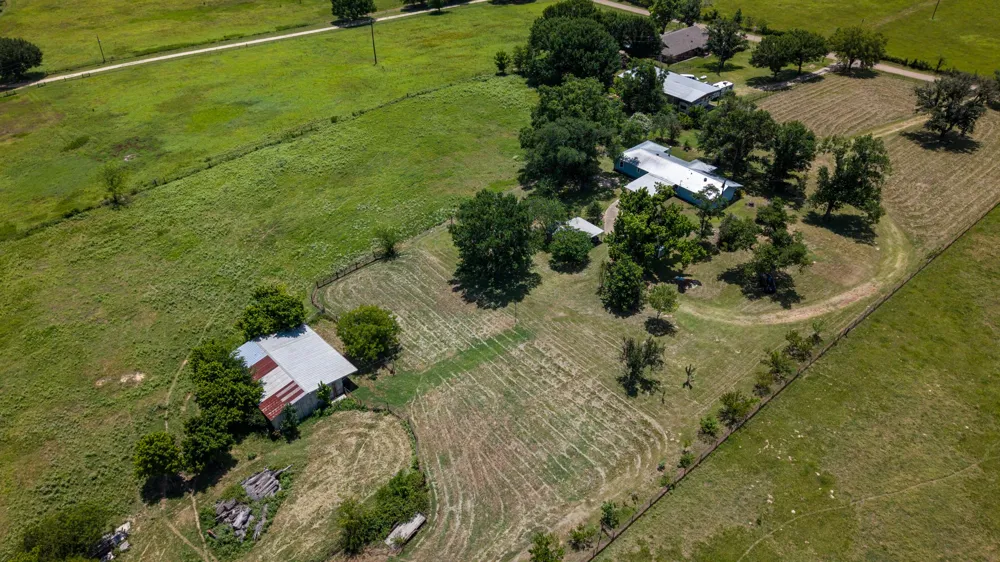 1053 Vz County Road 4206 Athens, TX 75752