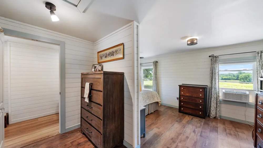 1053 Vz County Road 4206 Athens, TX 75752