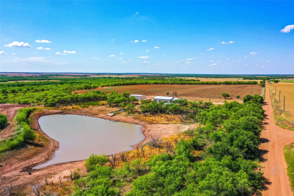 CR 454 Sagerton, TX 79548