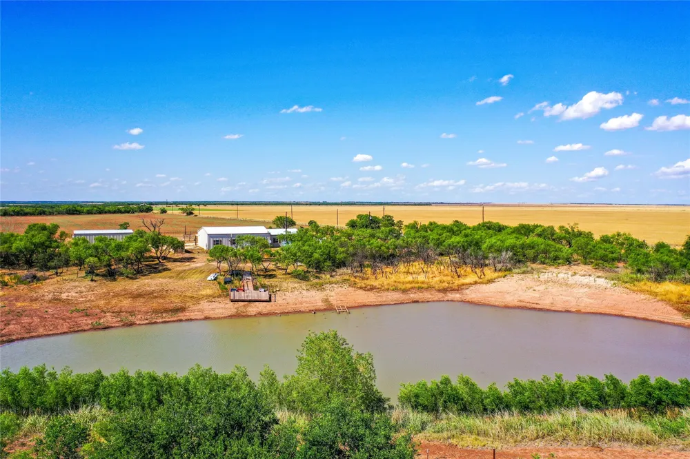 CR 454 Sagerton, TX 79548