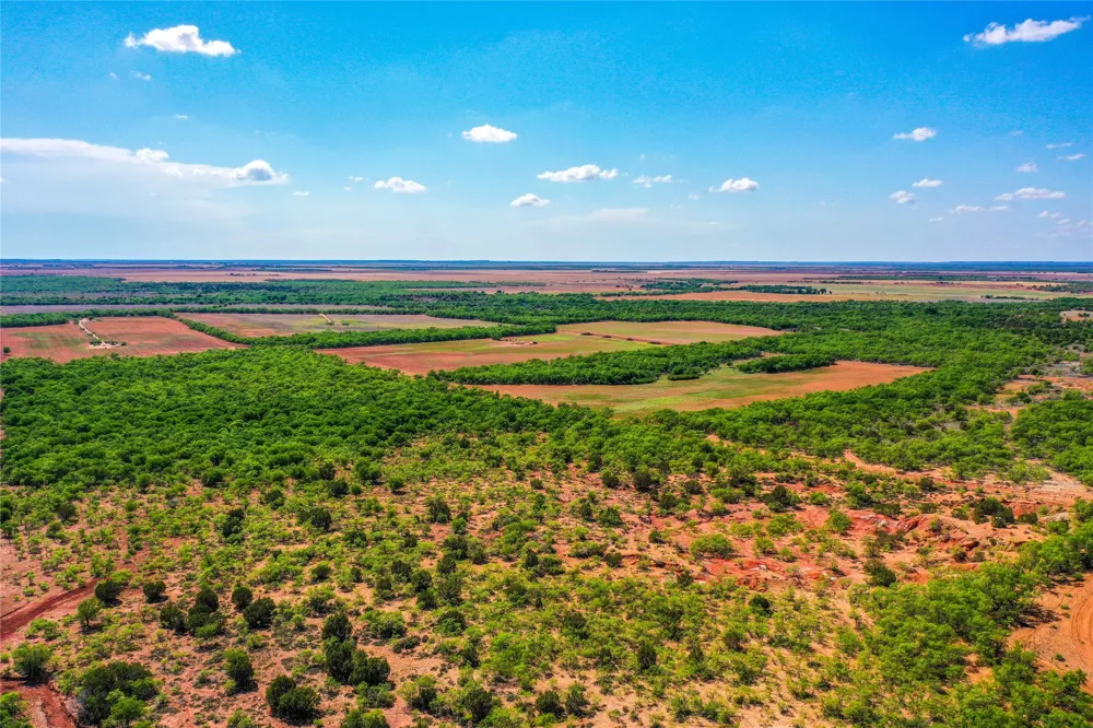 CR 454 Sagerton, TX 79548
