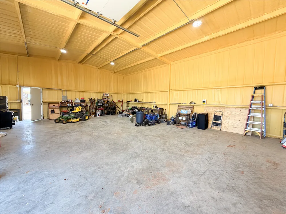 CR 454 Sagerton, TX 79548