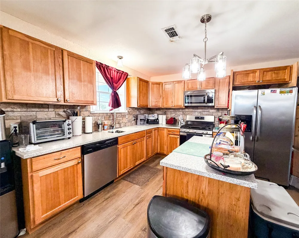 CR 454 Sagerton, TX 79548